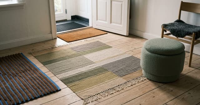 Warm Underfoot: 10 Nordic Pieces for Cold Autumn Floors