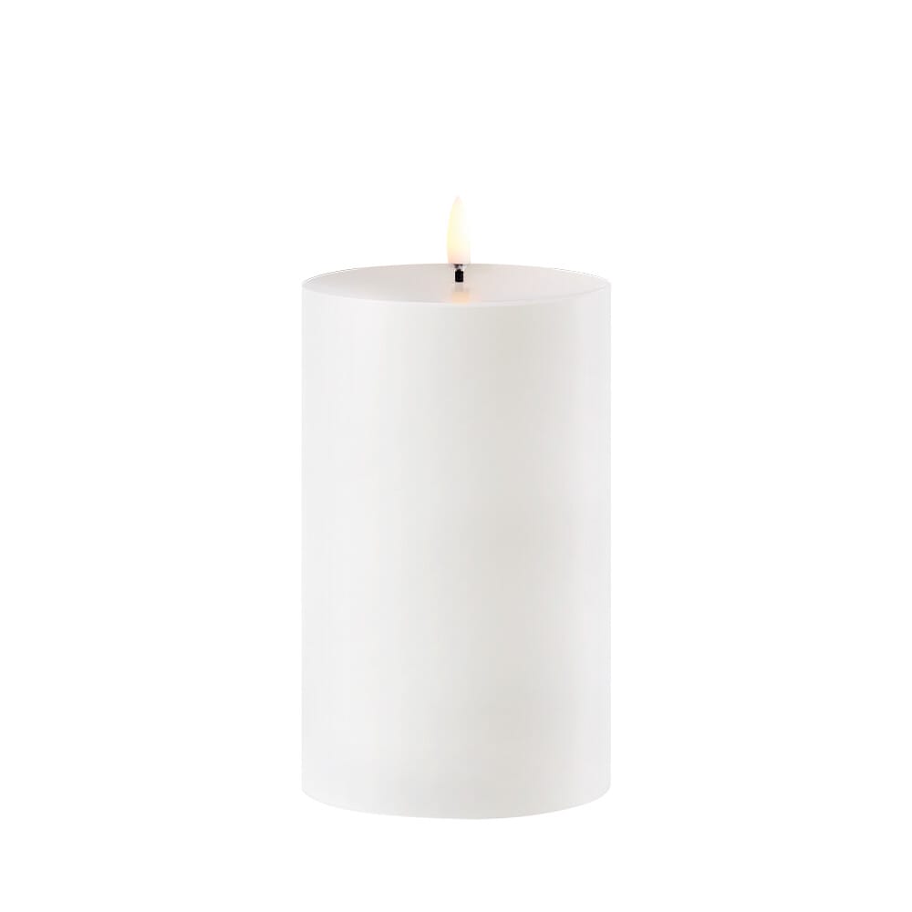 Uyuni Lighting - Pillar Candle Outdoor LED 8,4x15 cm White  Lighting