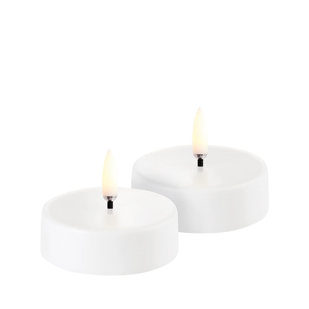 Uyuni Lighting - Rechargeable Tea Light LED 2-pack Maxi 6x2,3 cm White Plain  Lighting