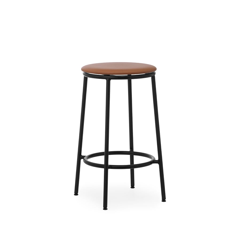 Normann Copenhagen - Circa Bar stool H65 Upholstery Black Steel/Ultra Leather Brandy Normann Copenh