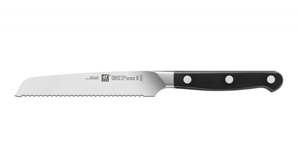 Zwilling Zwilling Pro serrated utility knife 13 cm Black-stainless steel